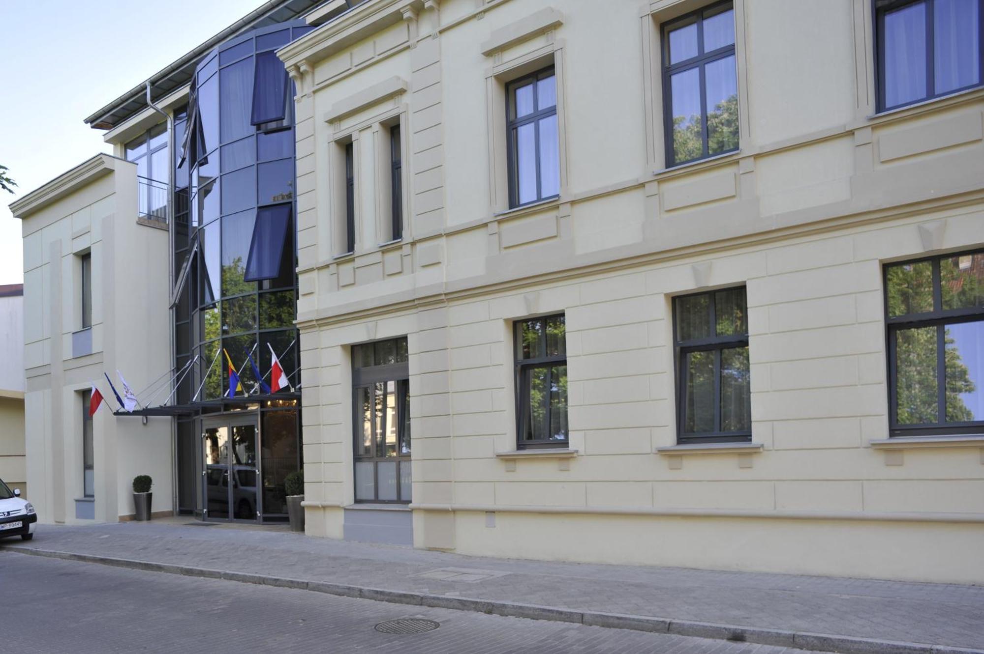 Hotel Starzynski Плоцьк Екстер'єр фото